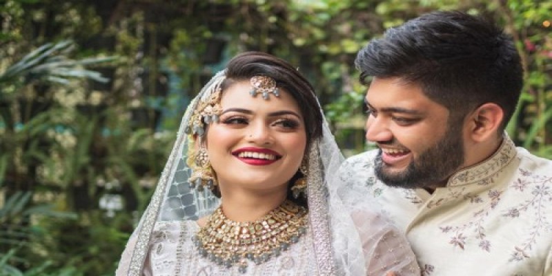 ঢালিউডের জনপ্রিয় দম্পতি ওমর সানী-মৌসুমীর ছেলে ফারদীনের বিয়ে সম্পন্ন॥