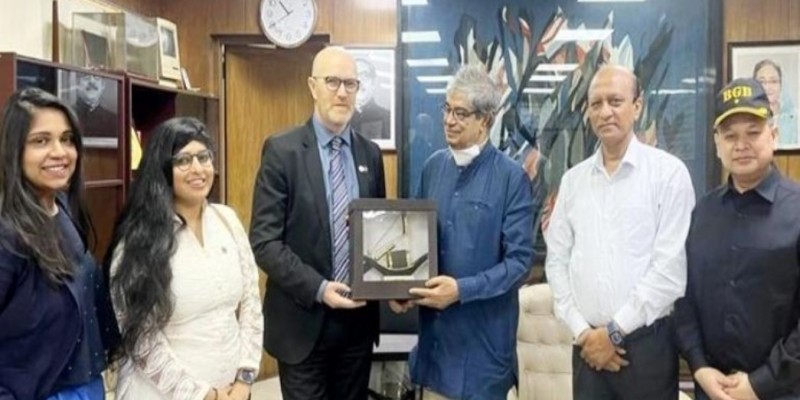 ফেসবুকের প্রতিনিধিদের সাথে বৈঠক  করলেন টেলিযোগাযোগ মন্ত্রী ।।