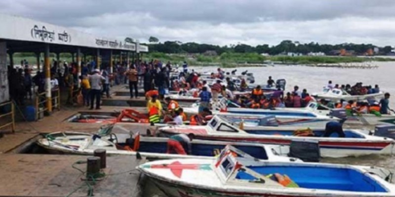 বৈরি আবহাওয়া।।লঞ্চ চালু হলেও বন্ধ রয়েছে স্পিডবোট