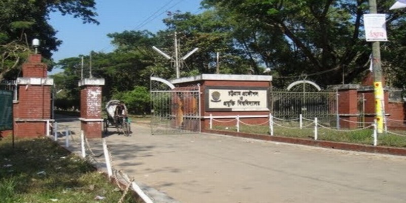 চুয়েট ছাত্রলীগের দু’গ্রুপে সংঘর্ষ।।আহত ৩