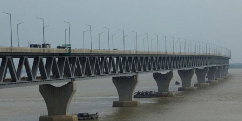 পদ্মা সেতুর উদ্বোধনের দিনে সেতু এলাকায় লঞ্চ-স্পিডবোট চলাচল বন্ধ।।