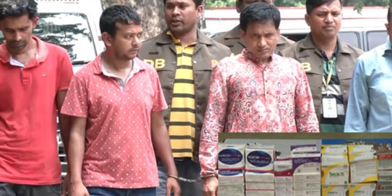 ইউনানি ল্যাবরেটরিতে তৈরি হচ্ছে নকল ওষুধ।।জটিল রোগের শঙ্কা