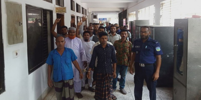 রূপগঞ্জে বিএনপি নেতার অফিসে হামলা-ভাঙচুর-গুলি।।