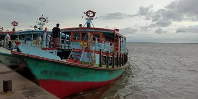 দেশের ১৯ অঞ্চলের নদীবন্দরে এক নম্বর সংকেত॥