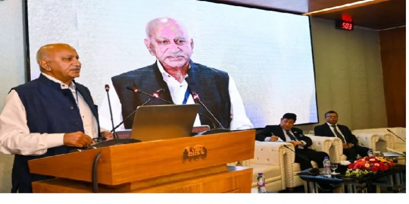 ভারসাম্য নয়, স্থিতিশীলতায় জোর দিন॥ভারতীয় বিশেষজ্ঞদের পরামর্শ