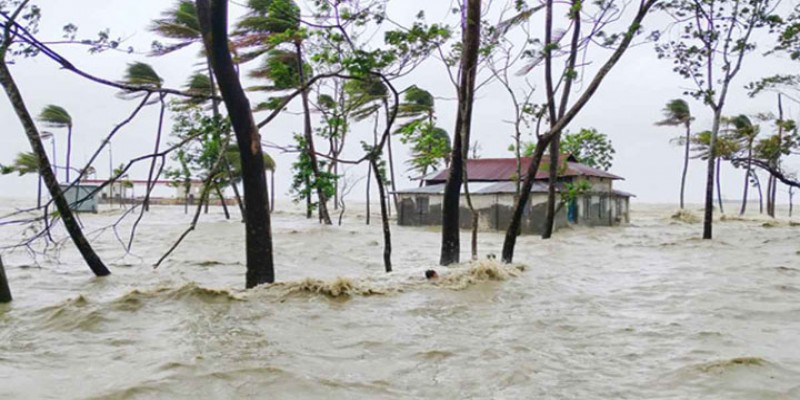 ঘূর্ণিঝড় রোমালে ক্ষতিগ্রস্তদের পাশে থাকবে সরকার ও দল॥ প্রধানমন্ত্রী