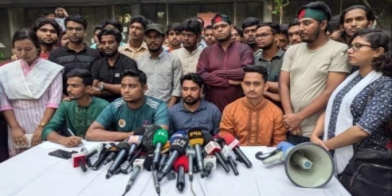 কোটা বাতিলের দাবীতে আগামীকাল বুধবার সকাল-সন্ধ্যা ‘বাংলা ব্লকেড’॥