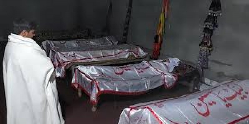 পাকিস্তানে যাত্রীবাহী গাড়িতে হামলায় নিহতের সংখ্যা বেড়ে ৪০॥বিক্ষোভে উত্তাল শহর