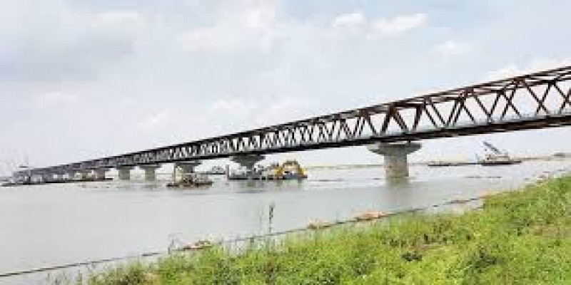 বঙ্গবন্ধু রেল সেতুতে পরীক্ষামূলক ট্রেন চলবে আজ॥