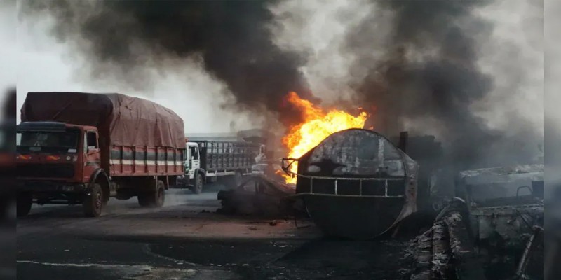 নাইজেরিয়ায় পেট্রল ট্যাংকার বিস্ফোরণ॥ ৭০ জনের মৃত্যু
