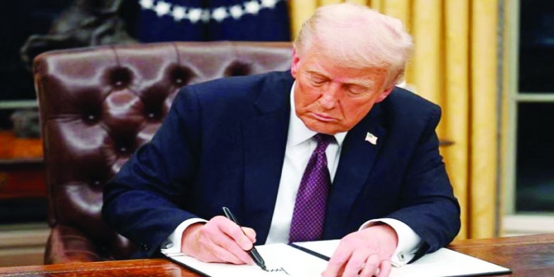 ইংরেজিকে যুক্তরাষ্ট্রের দাপ্তরিক ভাষা করে ট্রাম্পের নির্বাহী আদেশ জারি॥