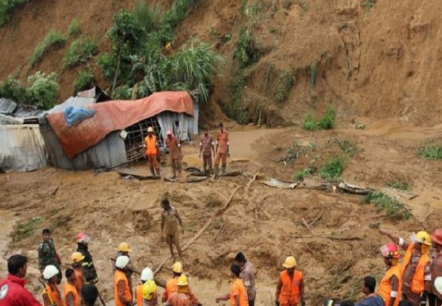 বান্দরবানে পাহাড়ধসে নিখোঁজদের উদ্ধারে ফের অভিযান শুরু