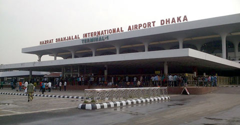 ঢাকার বিমানবন্দরে ১১ কেজি স্বর্ণসহ এক জাপানি নাগরিক আটক।