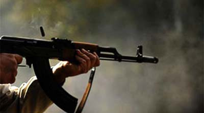 পুলিশের সঙ্গে বন্দুকযুদ্ধে কুমিল্লার সন্ত্রাসী তাহের বাহিনীর সর্দার নিহত।।   