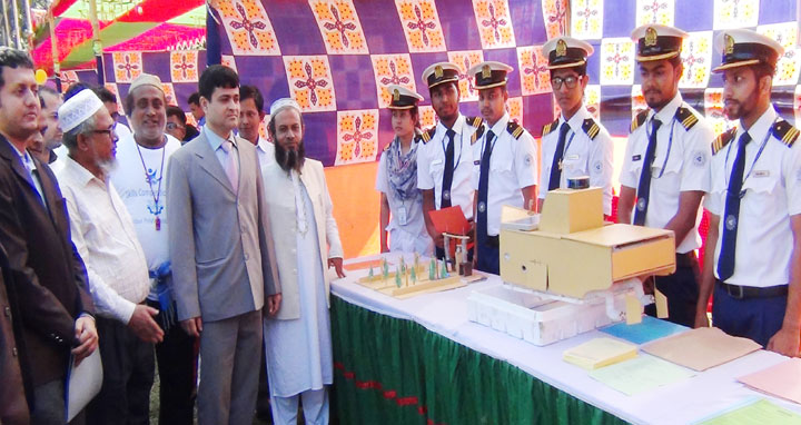 ধর্ষণ প্রতিরোধী পোশাকসহ ৩৯ টি প্রকল্প প্রদর্শিত হল ফরিদপুর আঞ্চলিক স্কিলস্ কম্পিটিশনে   