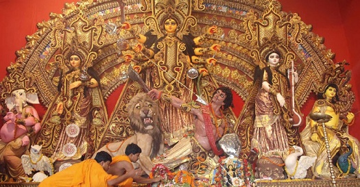 ঝালকাঠিতে ব্যাপক উৎসাহ উদ্দীপনার মধ্য দিয়ে ১৬৯ মন্দিরে দুর্গাপূজার আয়োজন।।   
